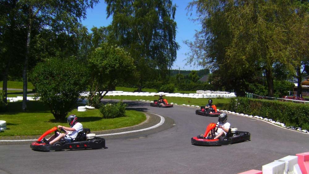 Karting de Bouillon, du fun en famille